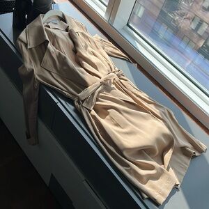 Bagatelle Light Trench XS but fits like M